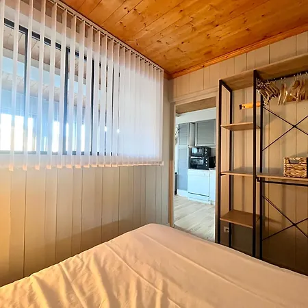 White - Center On Slopes Apartment